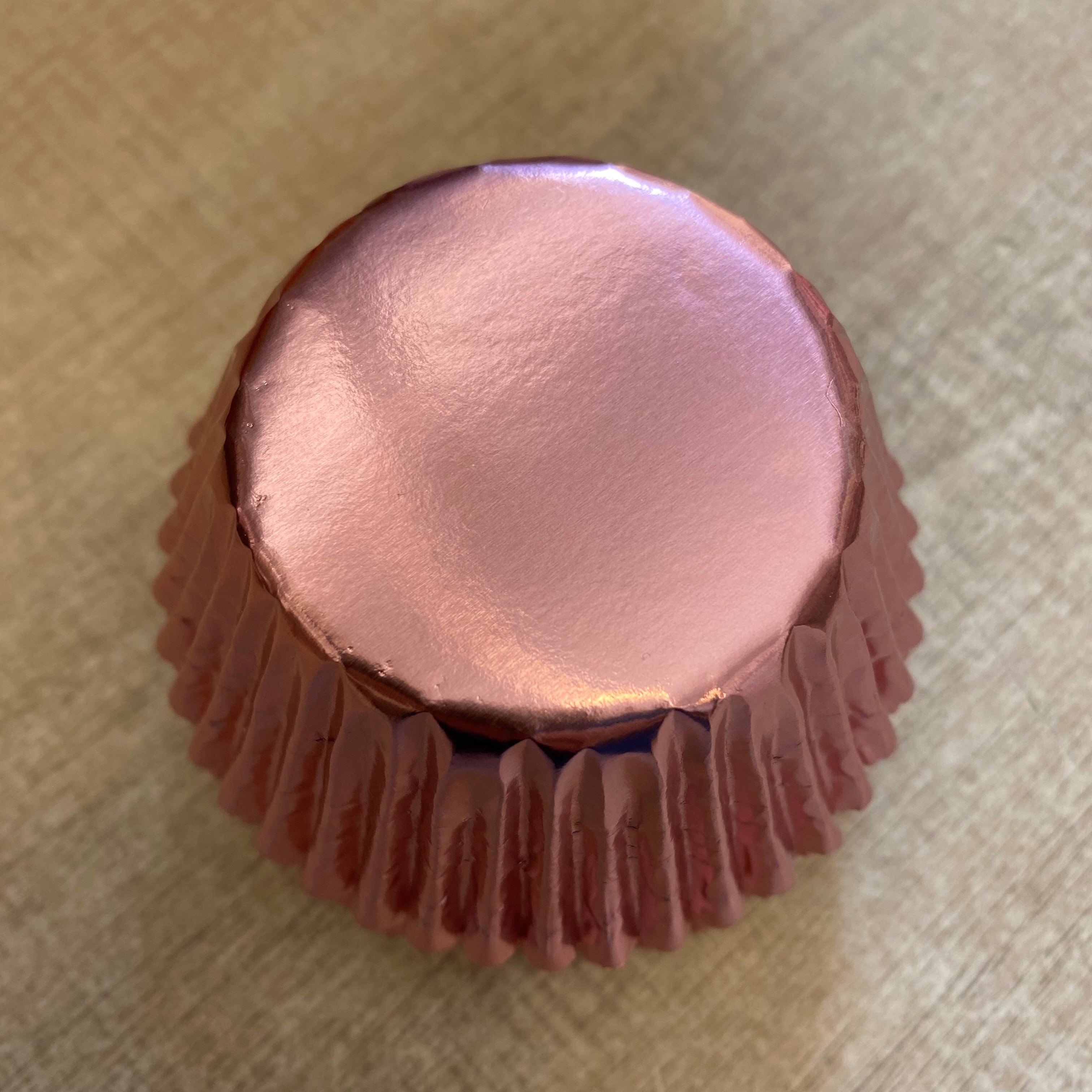 Θήκες cupcake foil ροζ μεταλλιζέ 50mm 18τεμ Sweetbite